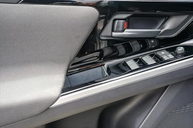 2024 Subaru Solterra Premium
