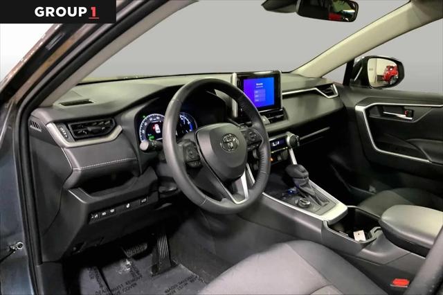 2023 Toyota RAV4 Hybrid XLE