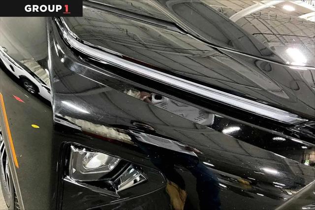 2025 Toyota Crown Signia XLE