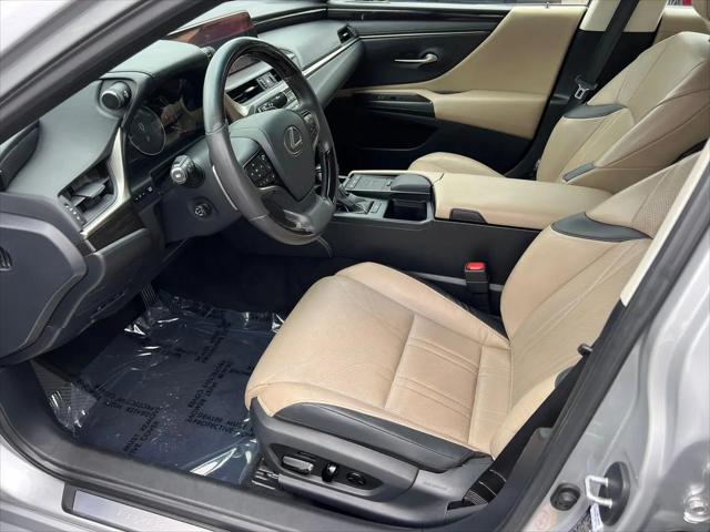 2019 Lexus ES 350 Luxury