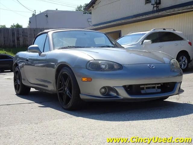 2004 Mazda MX-5 Cloth
