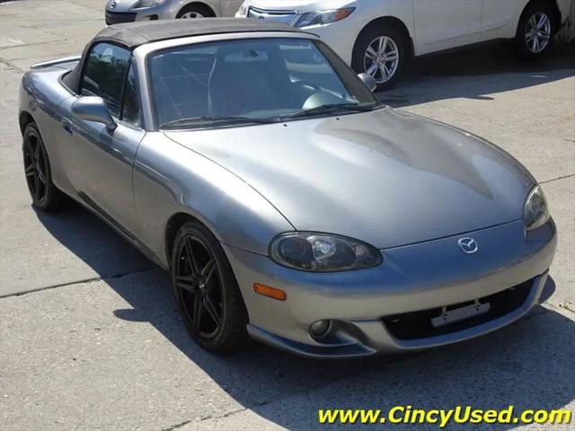 2004 Mazda MX-5 Cloth
