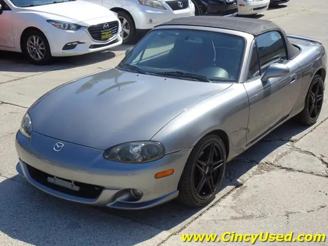 2004 Mazda MX-5 Cloth