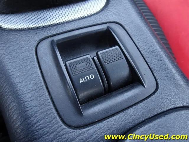 2004 Mazda MX-5 Cloth