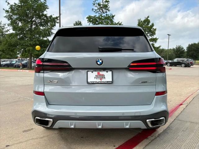 2025 BMW X5 xDrive40i