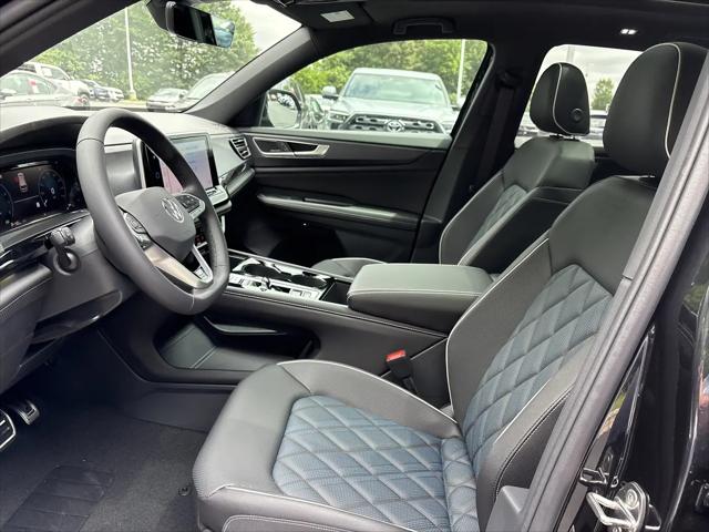 2026 Volkswagen Atlas Cross Sport SEL Premium R-Line