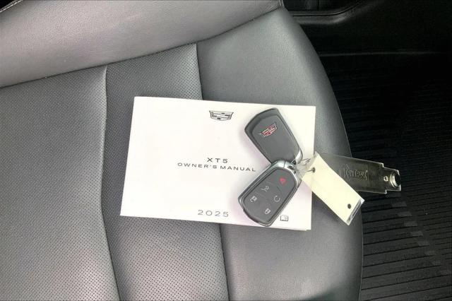 2025 Cadillac XT5 AWD Premium Luxury