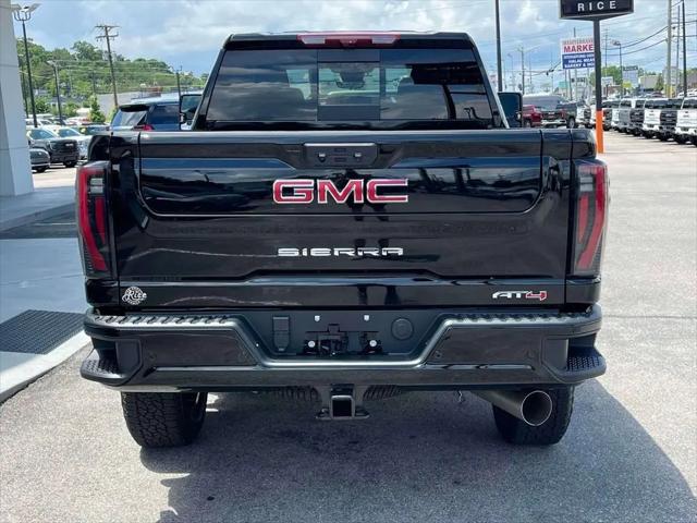 2026 GMC Sierra 2500HD Crew Cab, Standard Bed, AT4, 4WD