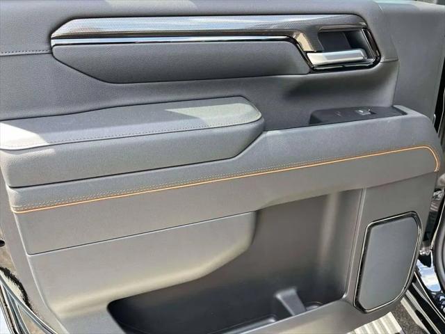 2026 GMC Sierra 2500HD Crew Cab, Standard Bed, AT4, 4WD