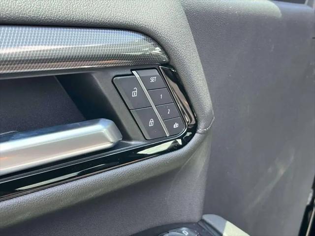2026 GMC Sierra 2500HD Crew Cab, Standard Bed, AT4, 4WD