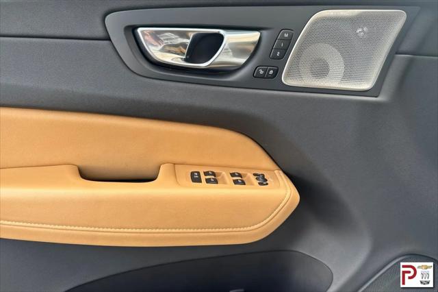 2022 Volvo XC60 Recharge T8 Inscription