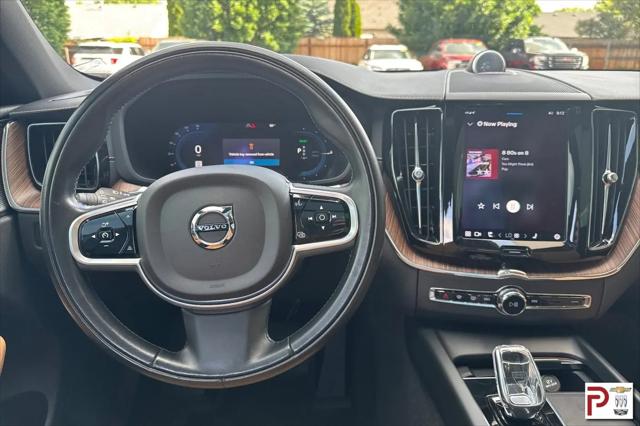 2022 Volvo XC60 Recharge T8 Inscription