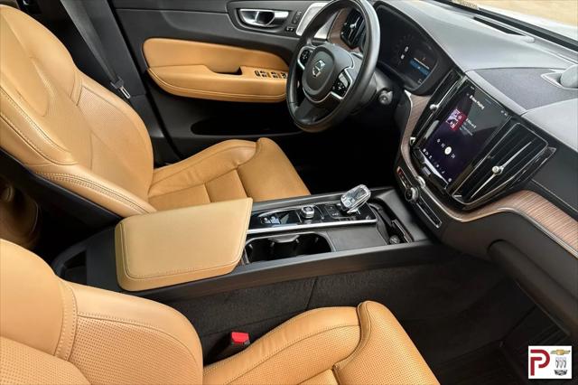 2022 Volvo XC60 Recharge T8 Inscription