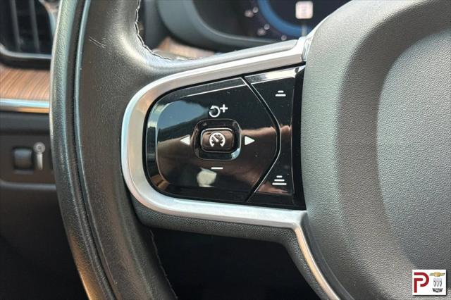 2022 Volvo XC60 Recharge T8 Inscription