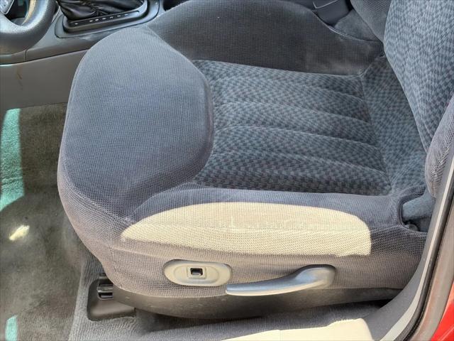 2001 Pontiac Grand Am SE1