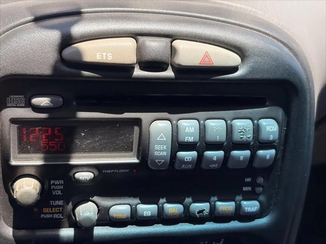 2001 Pontiac Grand Am SE1