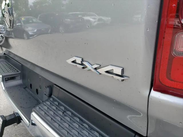 2019 Ram 1500 Laramie Crew Cab 4x4 5'7" Box