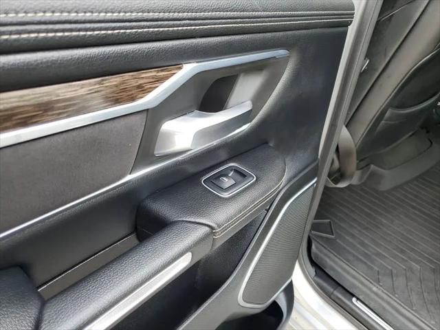 2019 Ram 1500 Laramie Crew Cab 4x4 5'7" Box