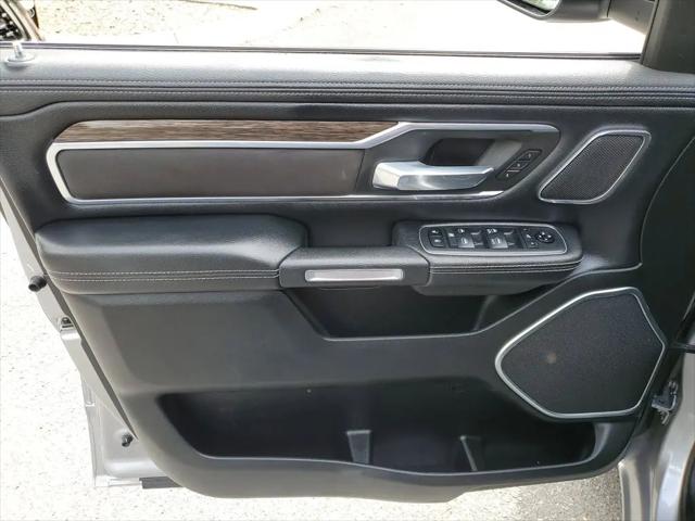 2019 Ram 1500 Laramie Crew Cab 4x4 5'7" Box