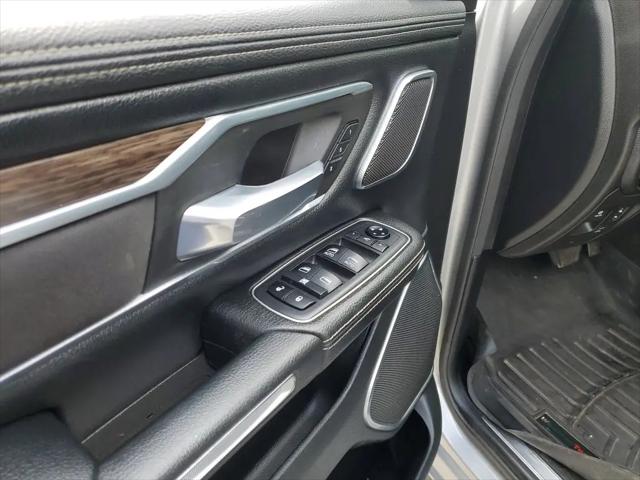2019 Ram 1500 Laramie Crew Cab 4x4 5'7" Box