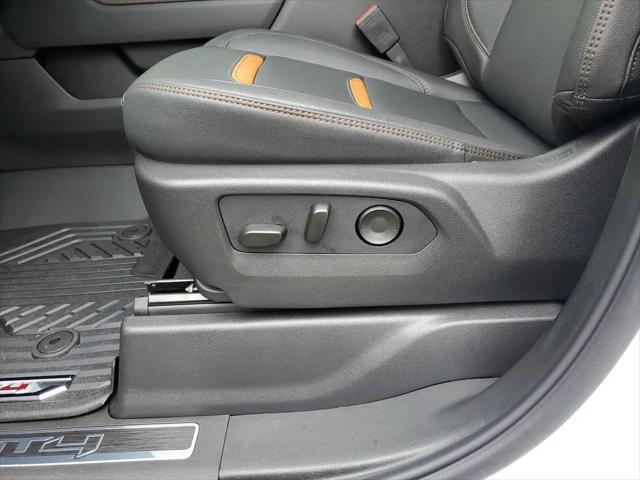 2026 GMC Sierra 2500HD Crew Cab, Standard Bed, AT4, 4WD