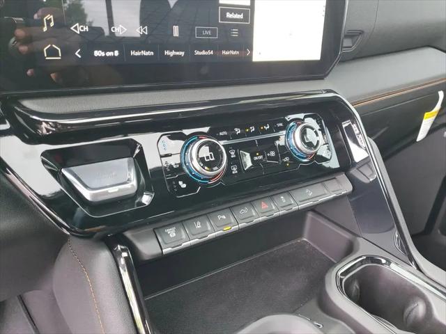 2026 GMC Sierra 2500HD Crew Cab, Standard Bed, AT4, 4WD