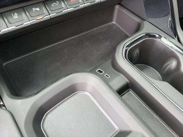 2026 GMC Sierra 2500HD Crew Cab, Standard Bed, AT4, 4WD