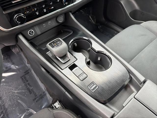 2023 Nissan Rogue S FWD