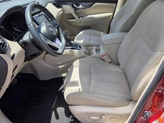 2020 Nissan Rogue SV FWD