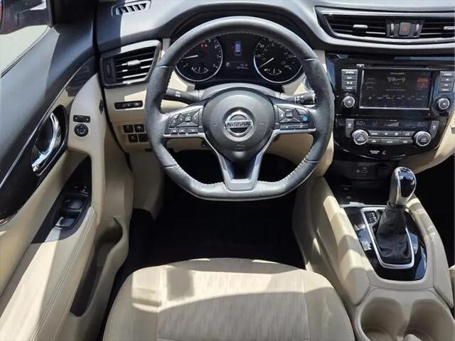 2020 Nissan Rogue SV FWD