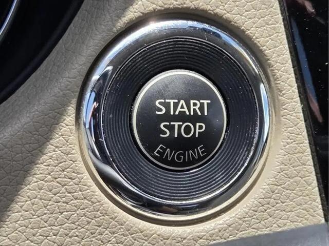 2020 Nissan Rogue SV FWD