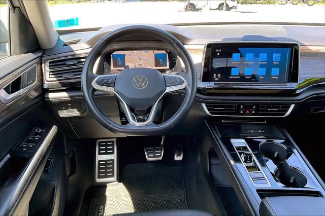 2024 Volkswagen Atlas 2.0T SEL Premium R-Line