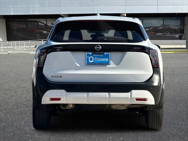 2025 Nissan Kicks SV FWD