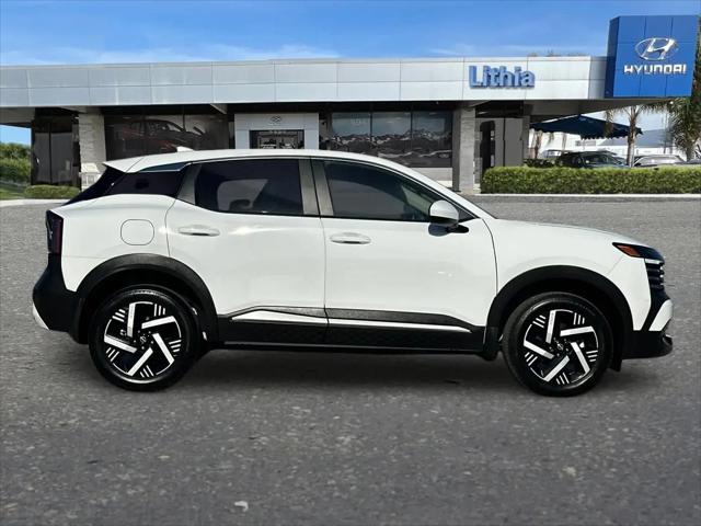 2025 Nissan Kicks SV FWD