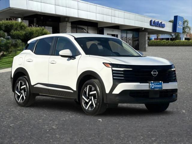 2025 Nissan Kicks SV FWD
