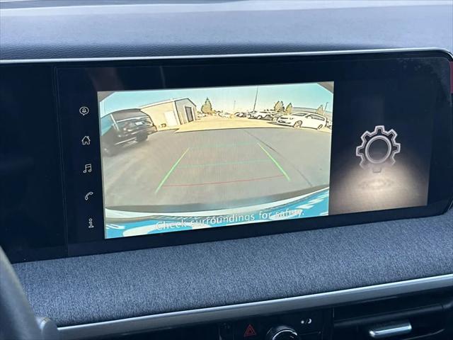 2025 Nissan Kicks SV FWD