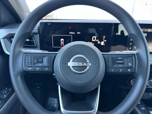 2025 Nissan Kicks SV FWD