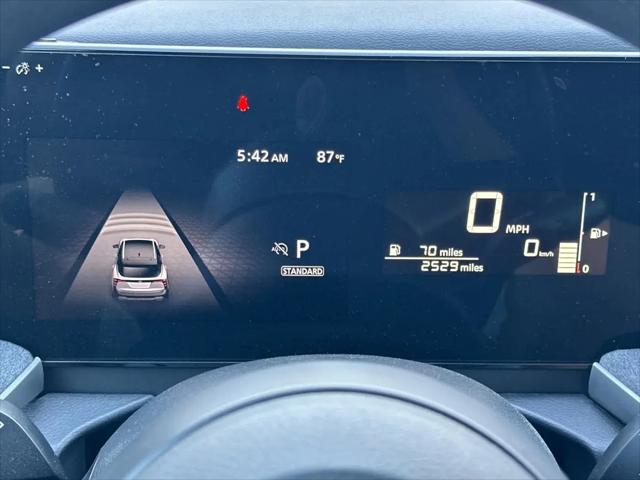2025 Nissan Kicks SV FWD
