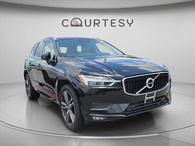 2021 Volvo XC60 T5 Momentum