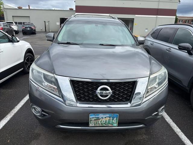 2016 Nissan Pathfinder SL