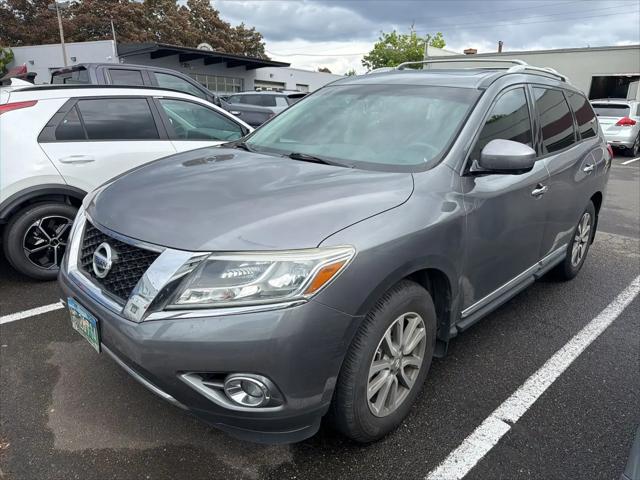 2016 Nissan Pathfinder SL