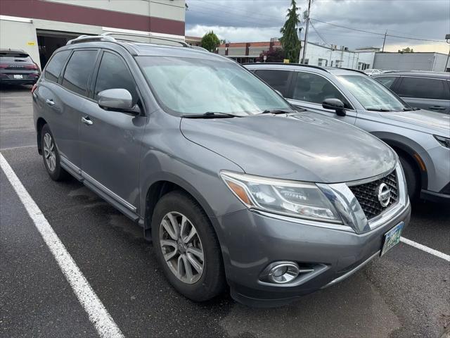 2016 Nissan Pathfinder SL