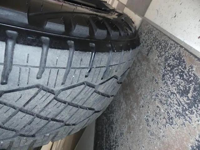 2024 Tesla Cybertruck All-Wheel Drive