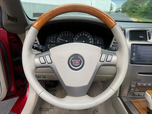 2004 Cadillac XLR Standard