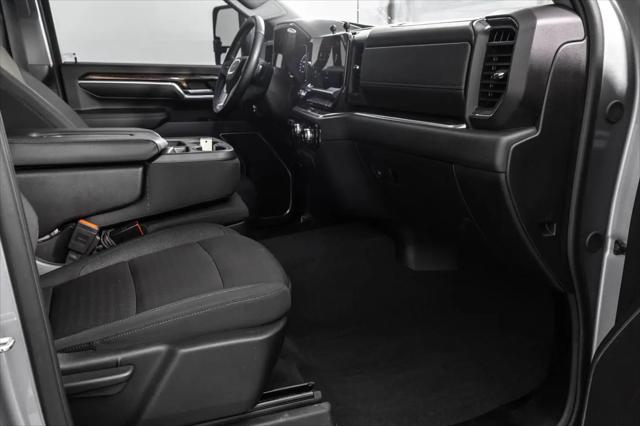2024 GMC Sierra 2500HD 4WD Crew Cab Standard Bed SLE