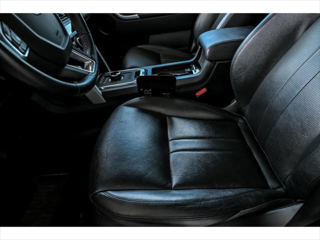 2019 Land Rover Discovery Sport SE