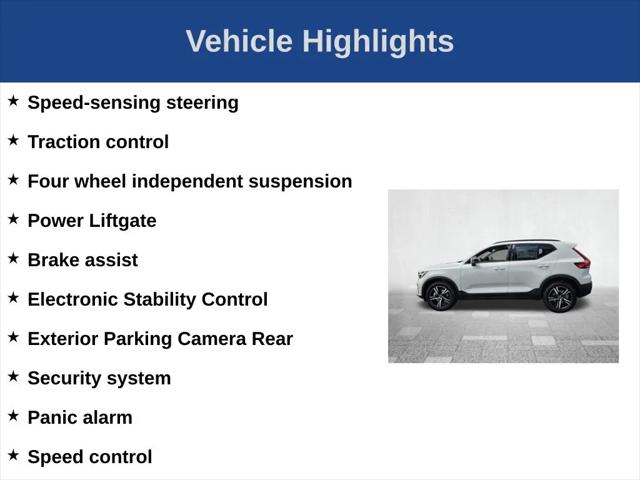 2026 Volvo XC40 Core, B5 AWD Gas (mild hybrid), Dark