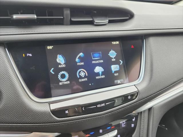 2018 Cadillac XT5 Premium Luxury