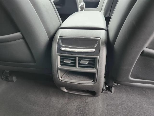 2018 Cadillac XT5 Premium Luxury