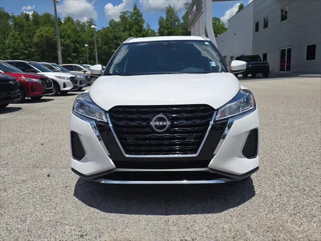 2023 Nissan Kicks SV Xtronic CVT